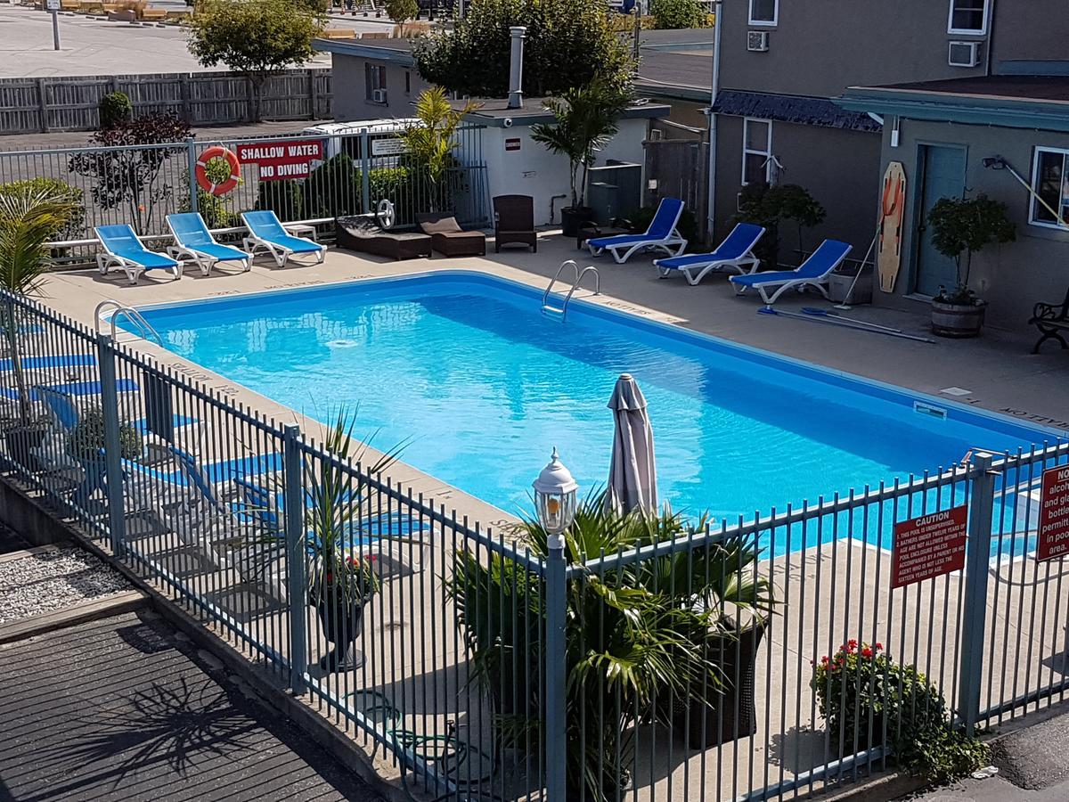 Lakeview Resort Motel Васага-Бич Экстерьер фото