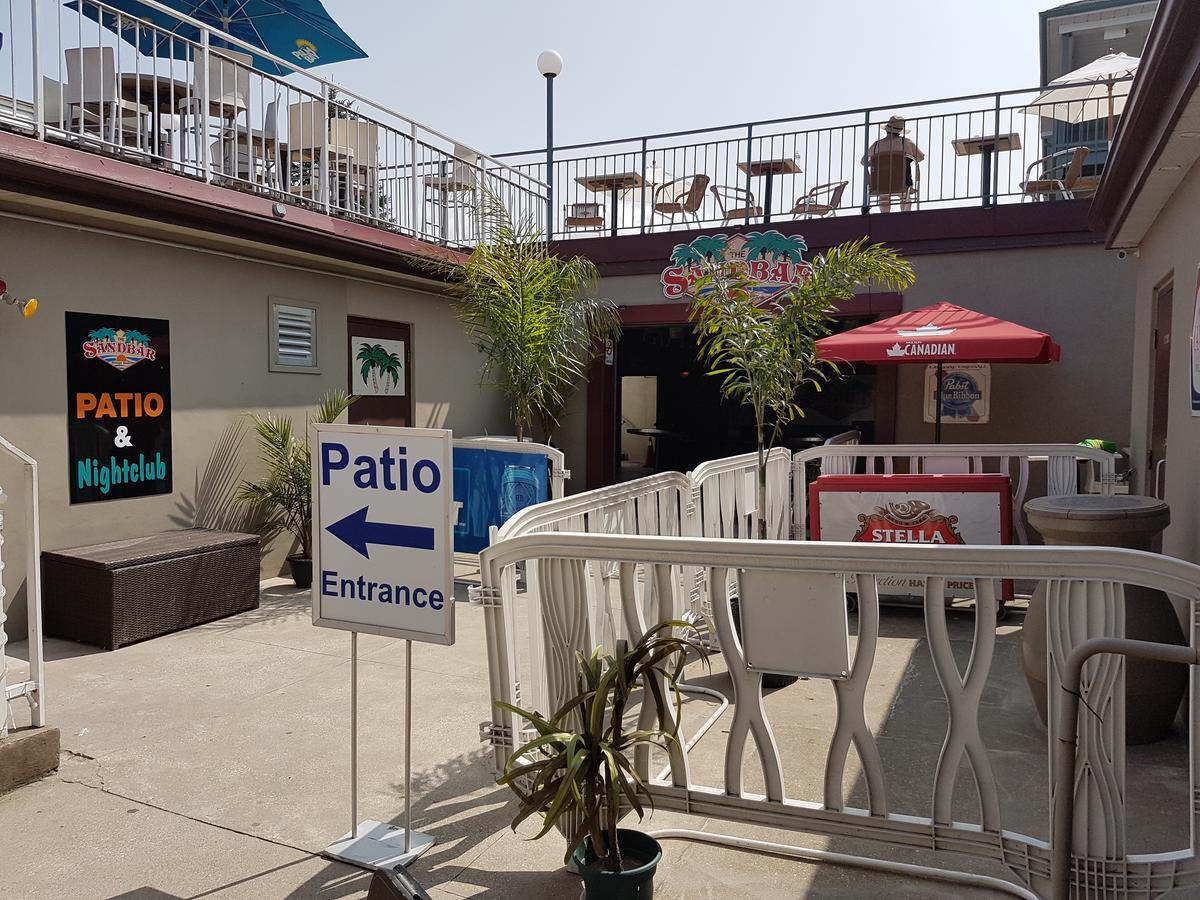 Lakeview Resort Motel Васага-Бич Экстерьер фото
