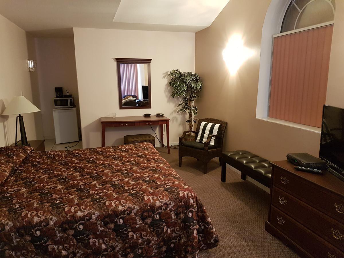 Lakeview Resort Motel Васага-Бич Экстерьер фото